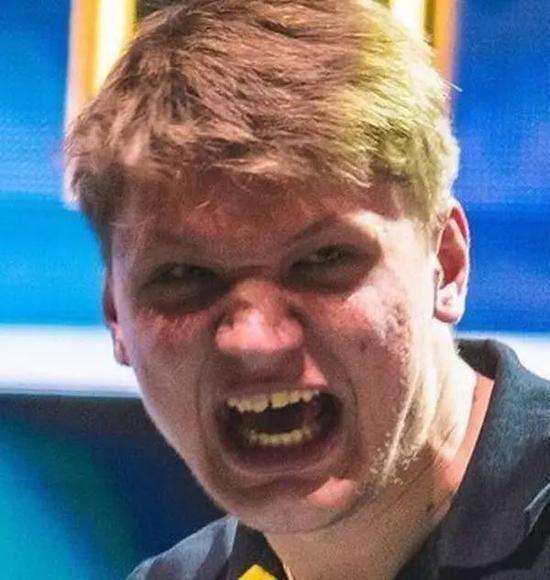 PTT热议WBG拉胯战绩：阵容看似豪华其实5个人都在等别人C